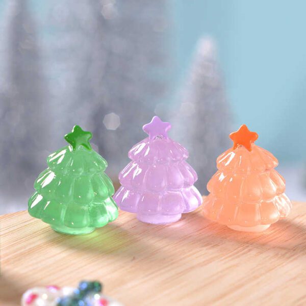 Medium Collectible Item - Image 2